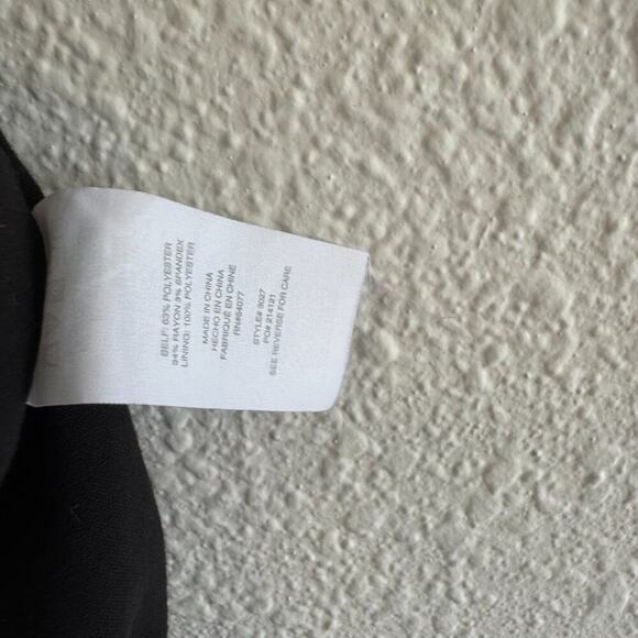 Cabi #3027 Abbott Billow Sleeve Military Style Black Gold Button Blazer Size 8 - Picture 5 of 6